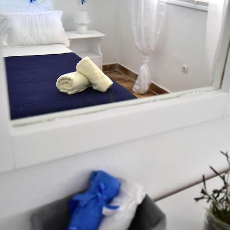Merlyn Rooms Into The Nature, 100M From The Beach Dafnila Exteriör bild