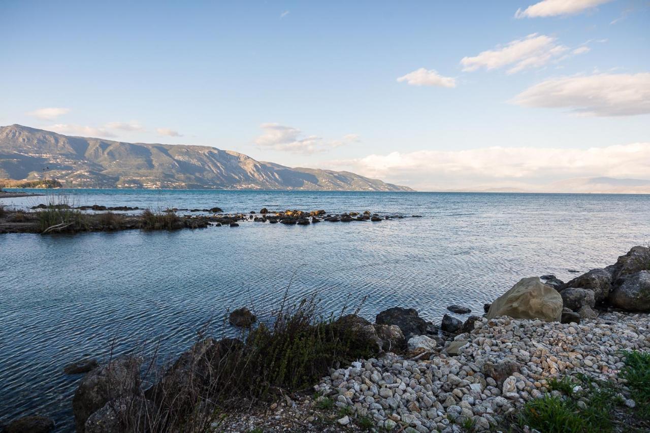 Merlyn Rooms Into The Nature, 100M From The Beach Dafnila Exteriör bild